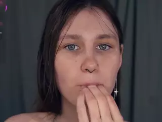 Lora's Live Sex Cam Show