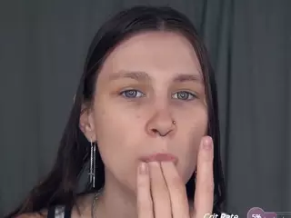 Lora's Live Sex Cam Show