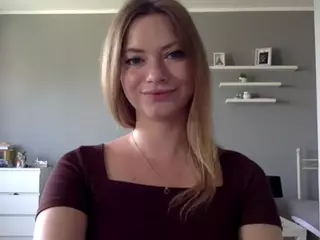 MillieDesire's Live Sex Cam Show