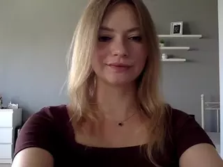 MillieDesire's Live Sex Cam Show