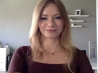 MillieDesire's Live Sex Cam Show