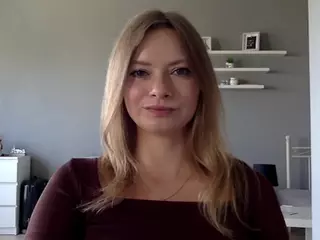 MillieDesire's Live Sex Cam Show