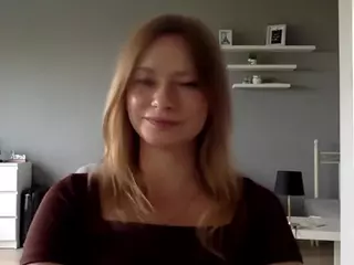 MillieDesire's Live Sex Cam Show