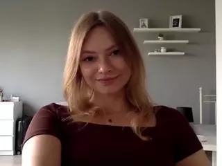 MillieDesire's Live Sex Cam Show