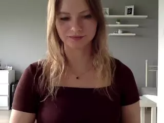 MillieDesire's Live Sex Cam Show