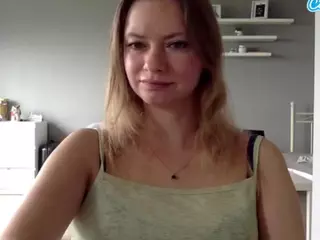 MillieDesire's Live Sex Cam Show
