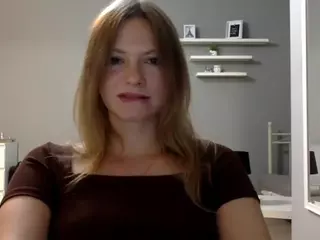 MillieDesire's Live Sex Cam Show