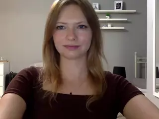 MillieDesire's Live Sex Cam Show