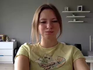 MillieDesire's Live Sex Cam Show