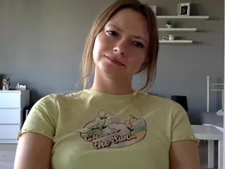 MillieDesire's Live Sex Cam Show