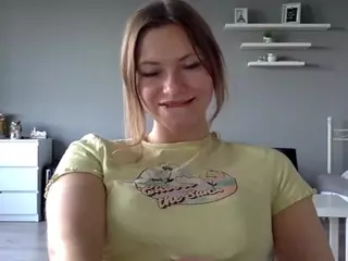 MillieDesire's Live Sex Cam Show