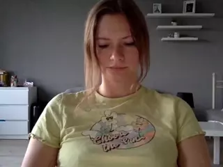 MillieDesire's Live Sex Cam Show