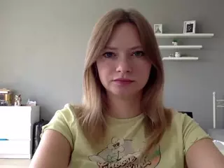 MillieDesire's Live Sex Cam Show