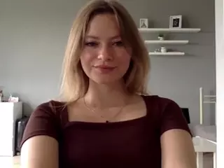 MillieDesire's Live Sex Cam Show