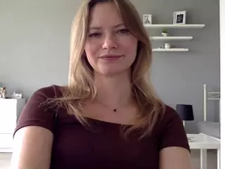 MillieDesire's Live Sex Cam Show