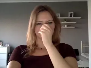 MillieDesire's Live Sex Cam Show