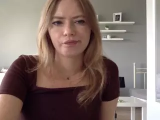 MillieDesire's Live Sex Cam Show