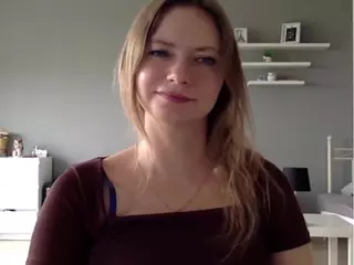 MillieDesire's Live Sex Cam Show