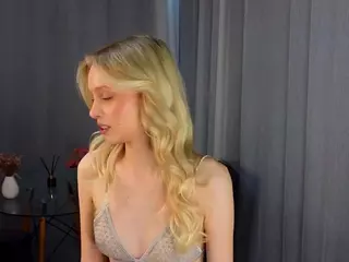 Eva's Live Sex Cam Show