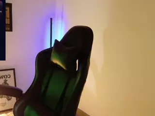 SaraSavaage's Live Sex Cam Show