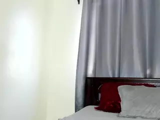 Sweet-Tina's Live Sex Cam Show