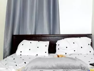 Sweet-Tina's Live Sex Cam Show