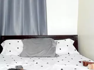 Sweet-Tina's Live Sex Cam Show
