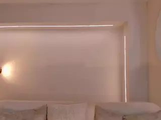 AdharaDonnet's Live Sex Cam Show