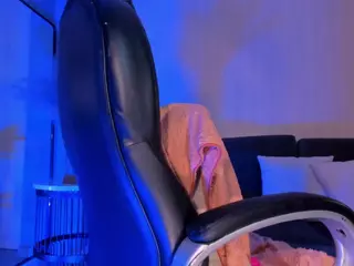 IsabelBornner's Live Sex Cam Show
