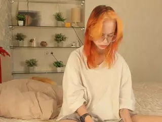 Mia's Live Sex Cam Show