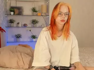 Mia's Live Sex Cam Show