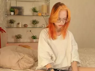 Mia's Live Sex Cam Show