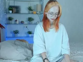 Mia's Live Sex Cam Show