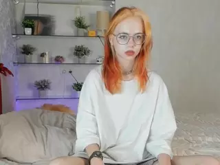 Mia's Live Sex Cam Show
