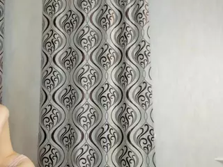 Mia's Live Sex Cam Show
