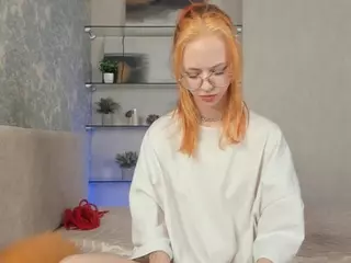 Mia's Live Sex Cam Show