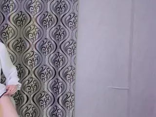 Mia's Live Sex Cam Show