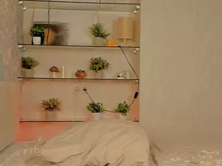 Mia's Live Sex Cam Show