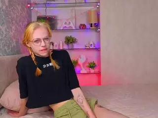 Mia's Live Sex Cam Show