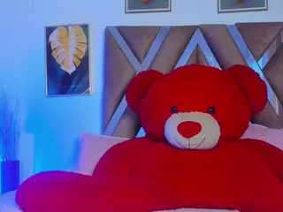 emma-hiill's Live Sex Cam Show