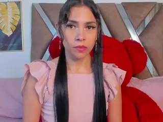 emma-hiill's Live Sex Cam Show