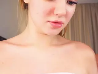 Kate and Eva's Live Sex Cam Show