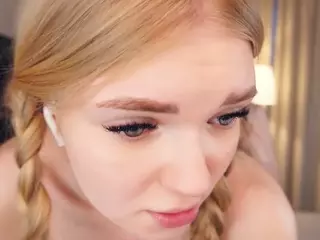 Kate and Eva's Live Sex Cam Show