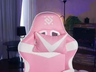 Shelly's Live Sex Cam Show