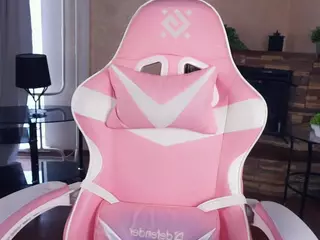 Shelly's Live Sex Cam Show