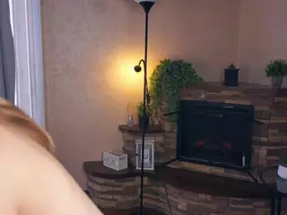 Shelly's Live Sex Cam Show