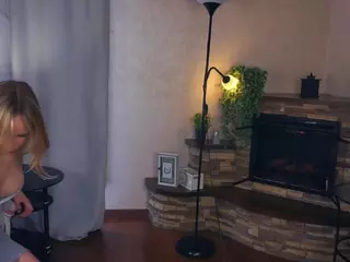 Shelly's Live Sex Cam Show