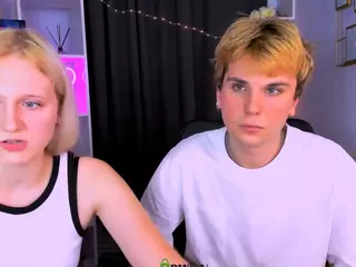 madam-ulis's Live Sex Cam Show