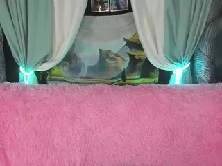 Niiik-miiiki's Live Sex Cam Show