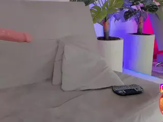 Cutie Riley's Live Sex Cam Show